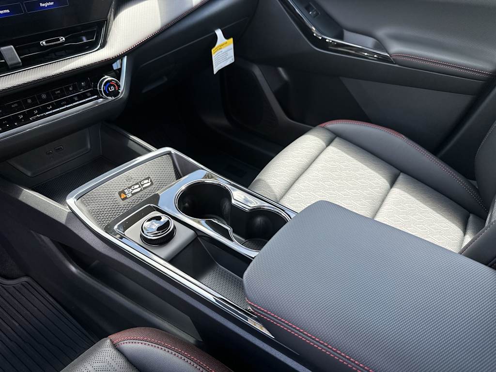Thumbnail: 2027 Chevrolet Equinox - 14