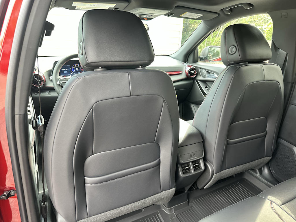 Thumbnail: 2027 Chevrolet Equinox - 23