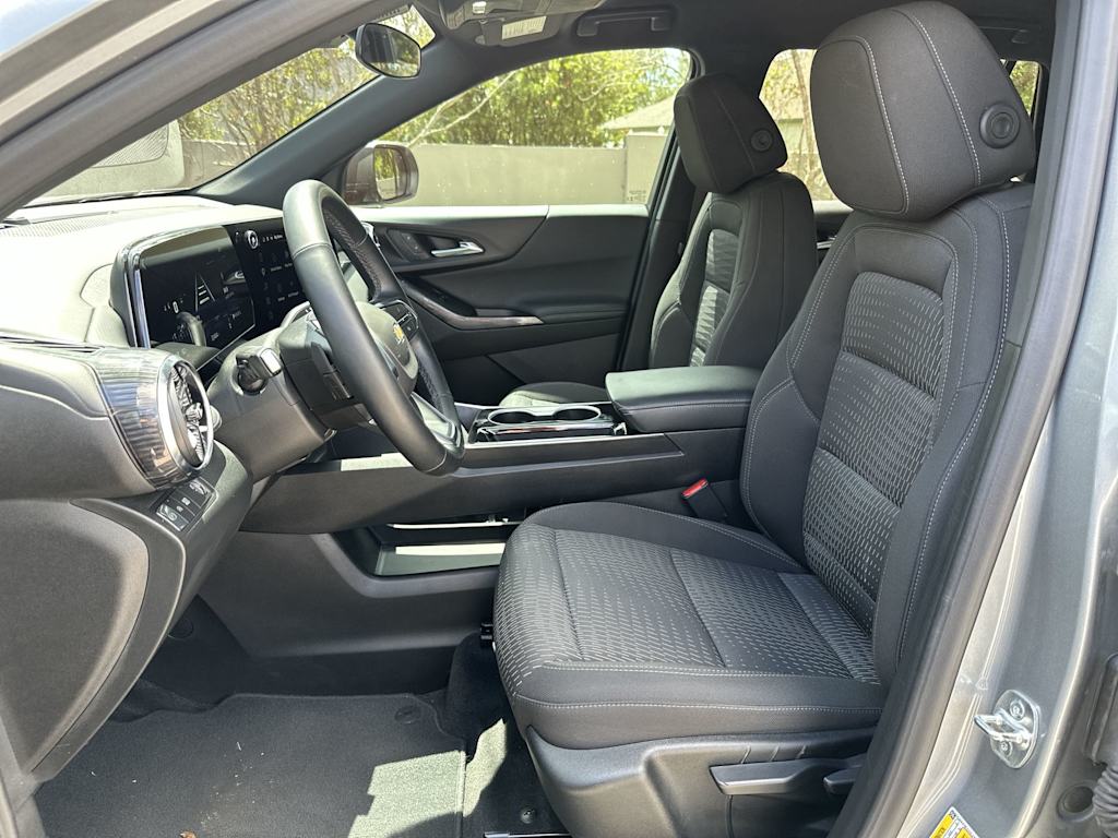 Thumbnail: 2025 Chevrolet Equinox - 11