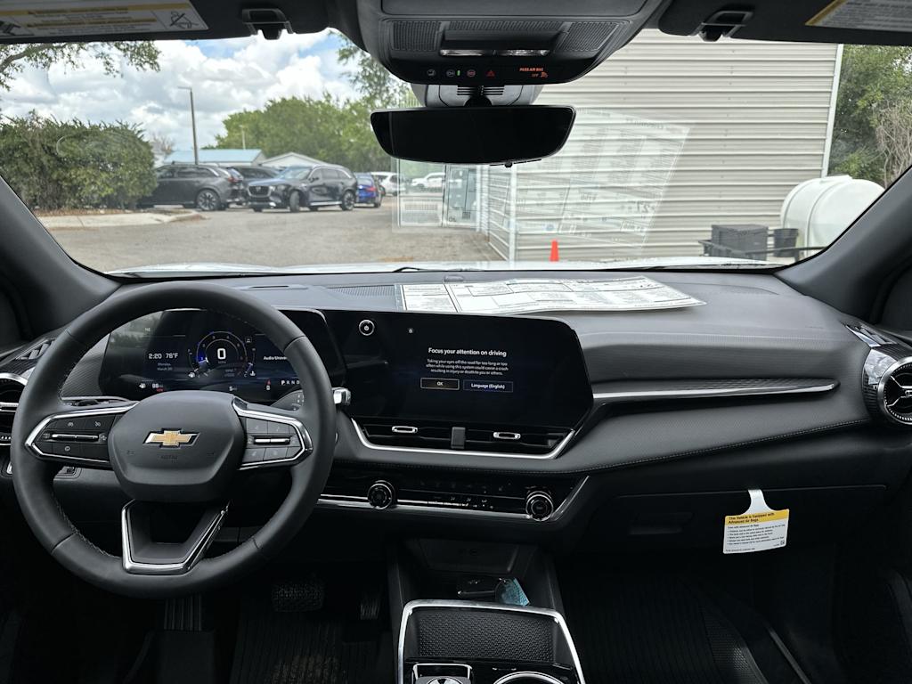 Thumbnail: 2026 Chevrolet Equinox - 2