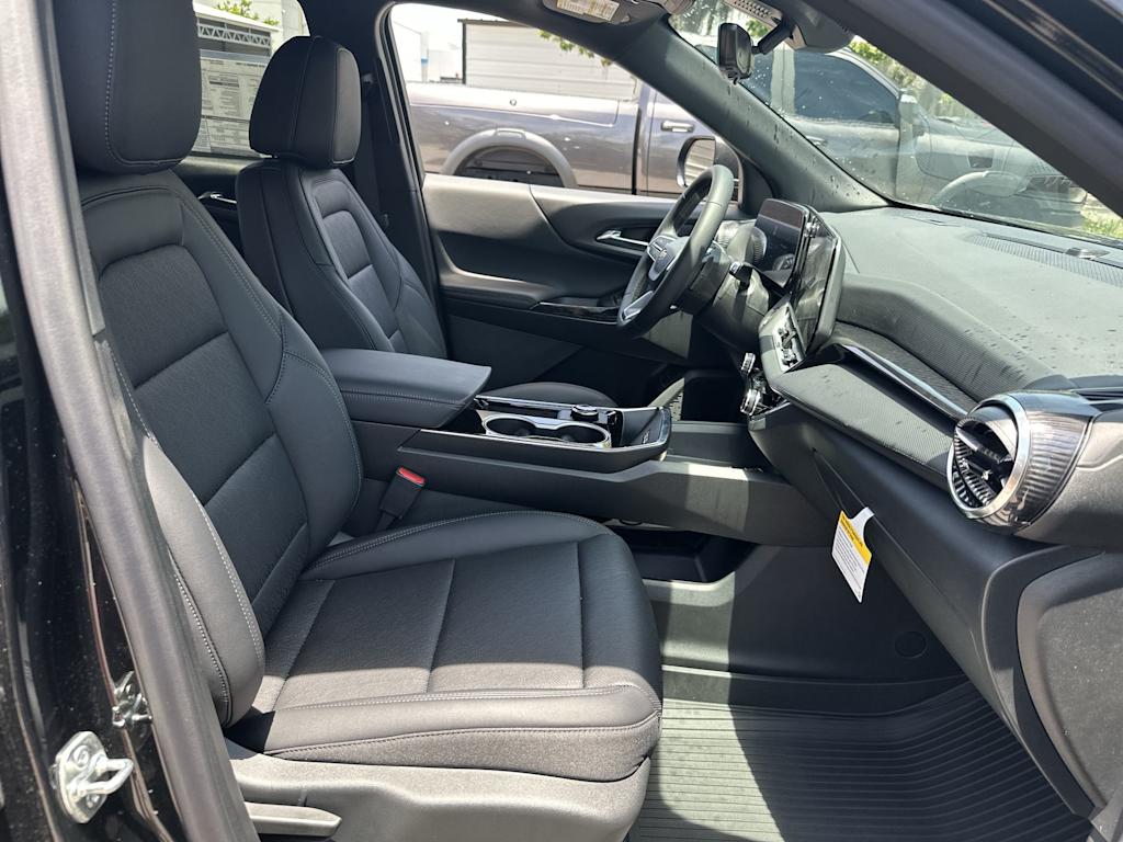 Thumbnail: 2026 Chevrolet Equinox - 25