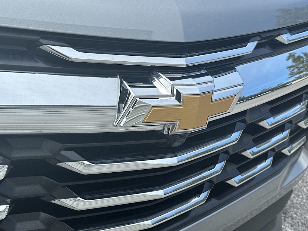 Thumbnail: 2025 Chevrolet Equinox - 23