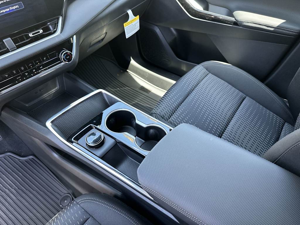 Thumbnail: 2026 Chevrolet Equinox - 14