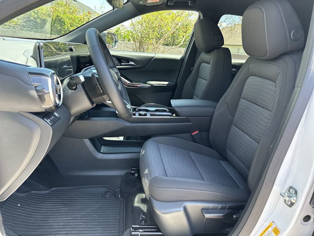 Thumbnail: 2026 Chevrolet Equinox - 11