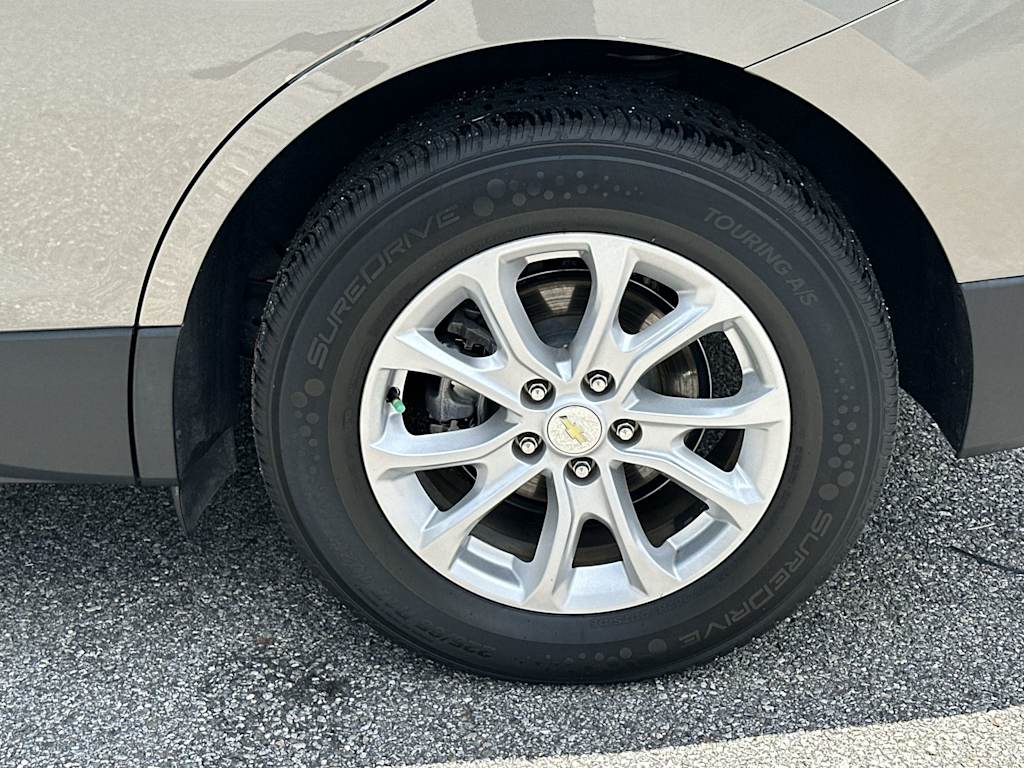 Thumbnail: 2018 Chevrolet Equinox - 8