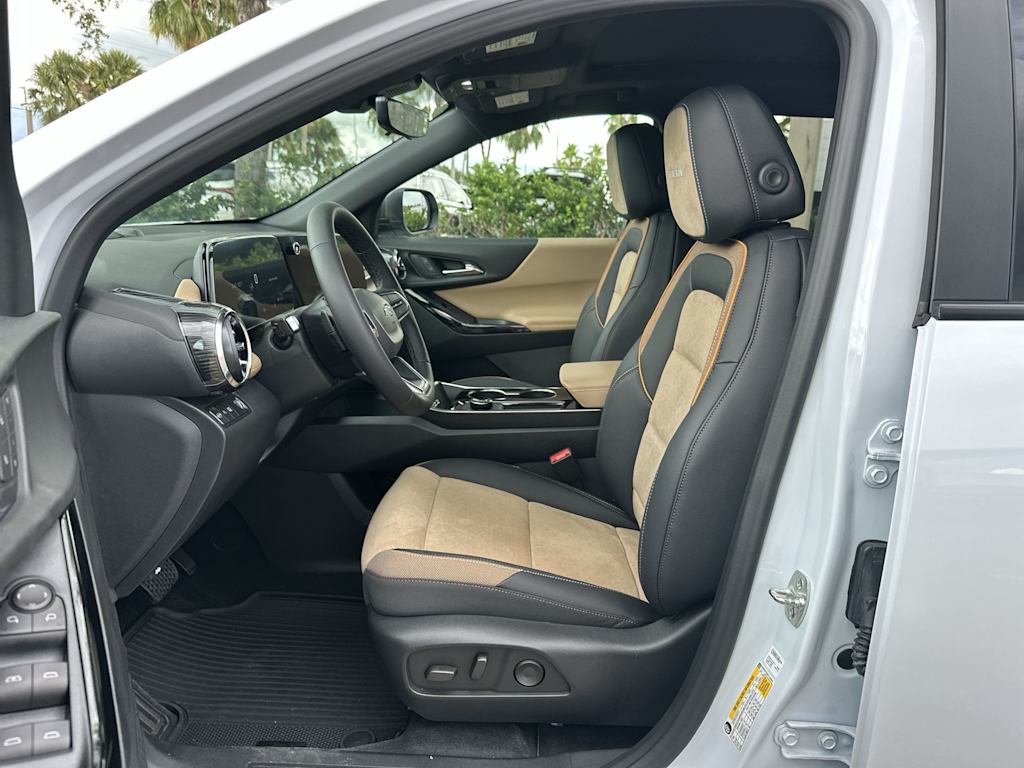 Thumbnail: 2026 Chevrolet Equinox - 11