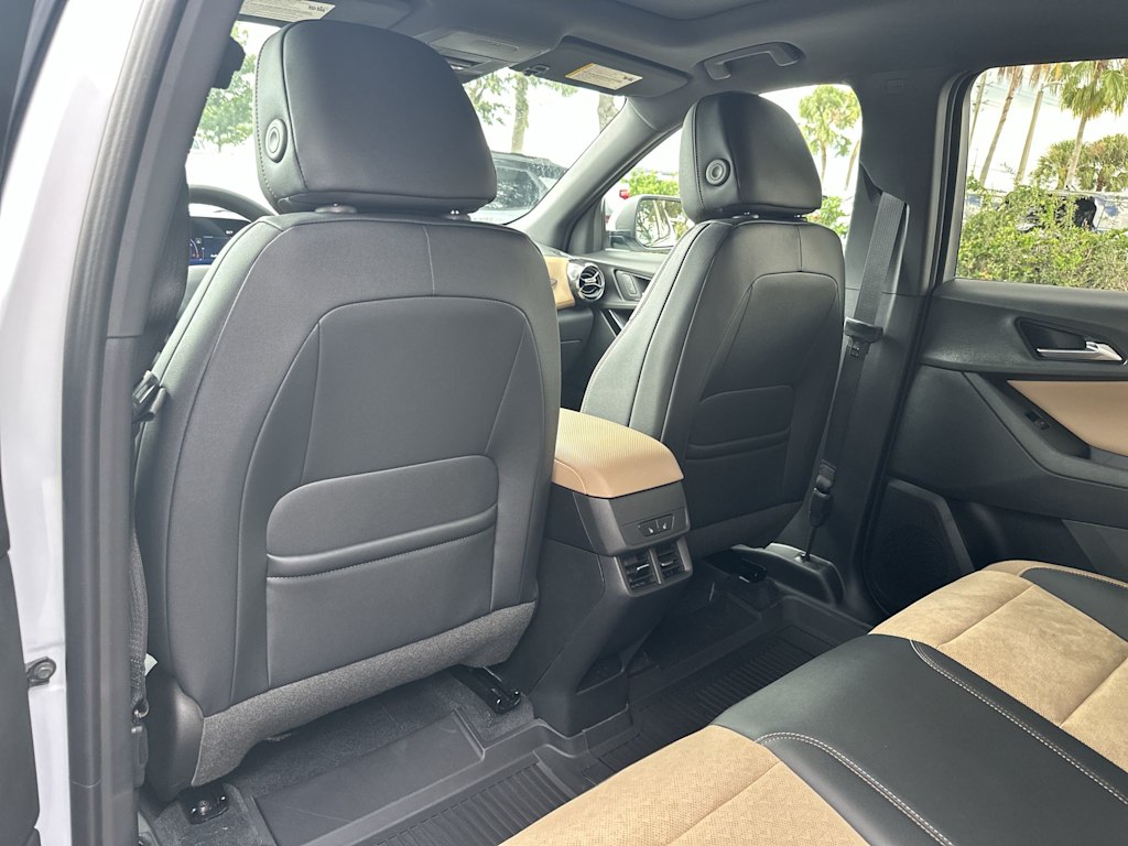 Thumbnail: 2026 Chevrolet Equinox - 13