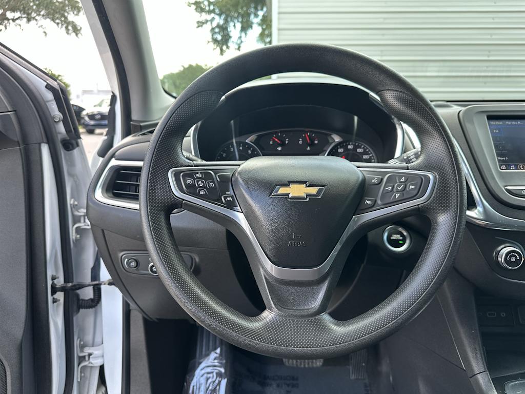 Thumbnail: 2023 Chevrolet Equinox - 10