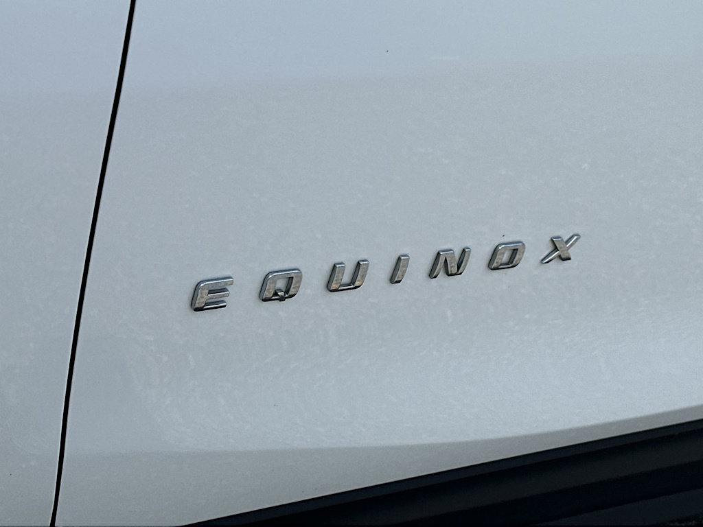 Thumbnail: 2023 Chevrolet Equinox - 23