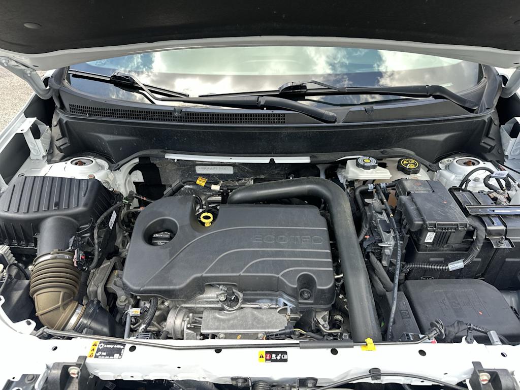 Thumbnail: 2023 Chevrolet Equinox - 9