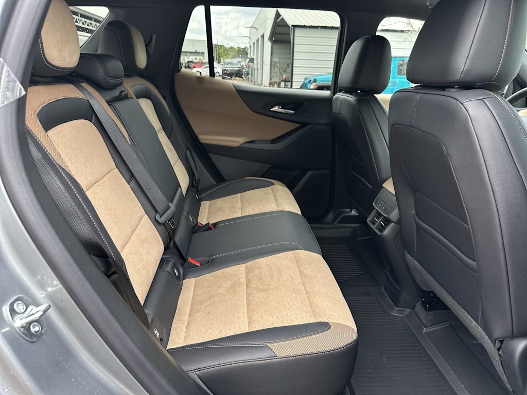 Thumbnail: 2026 Chevrolet Equinox - 25