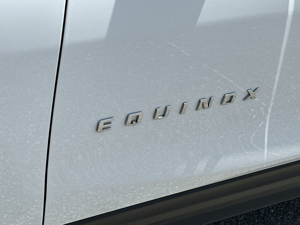 Thumbnail: 2024 Chevrolet Equinox - 24