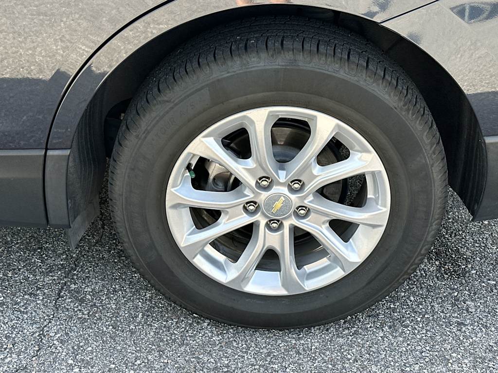 Thumbnail: 2019 Chevrolet Equinox - 8