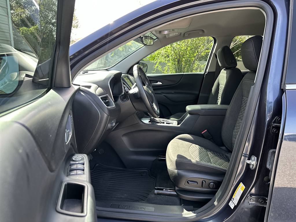 Thumbnail: 2019 Chevrolet Equinox - 11