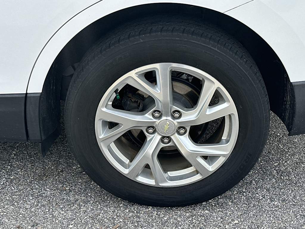 Thumbnail: 2018 Chevrolet Equinox - 8