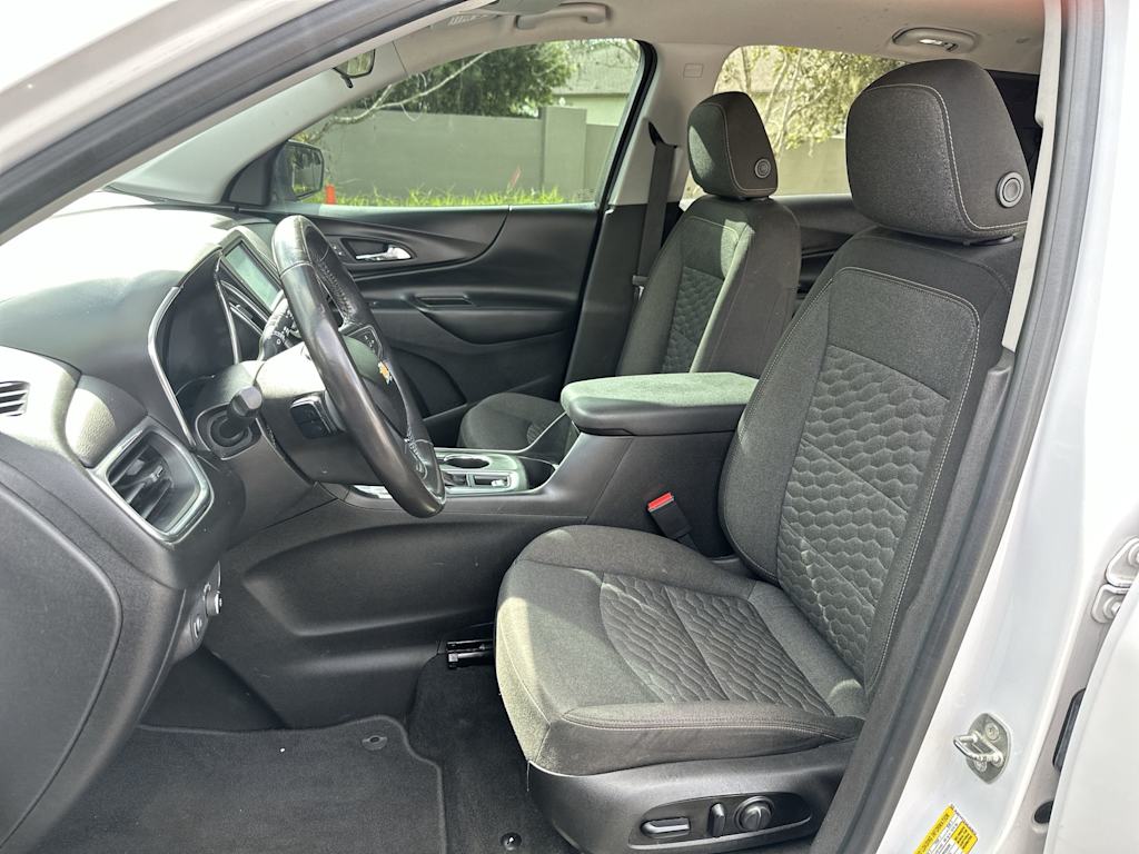 Thumbnail: 2018 Chevrolet Equinox - 12