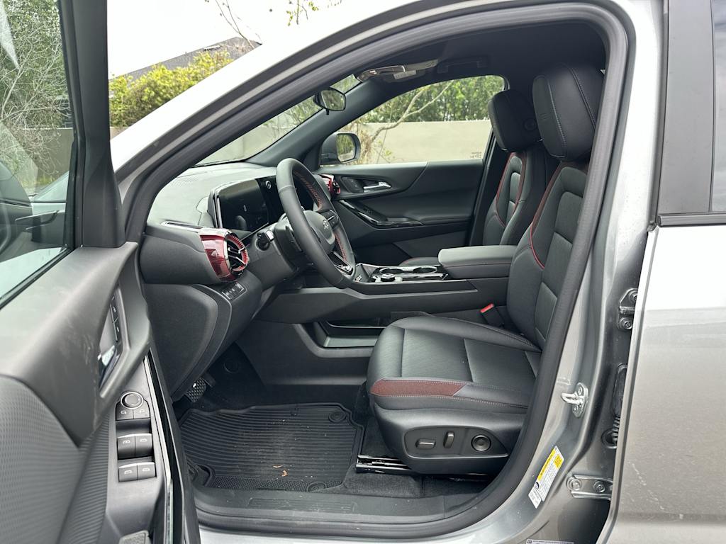 Thumbnail: 2026 Chevrolet Equinox - 10