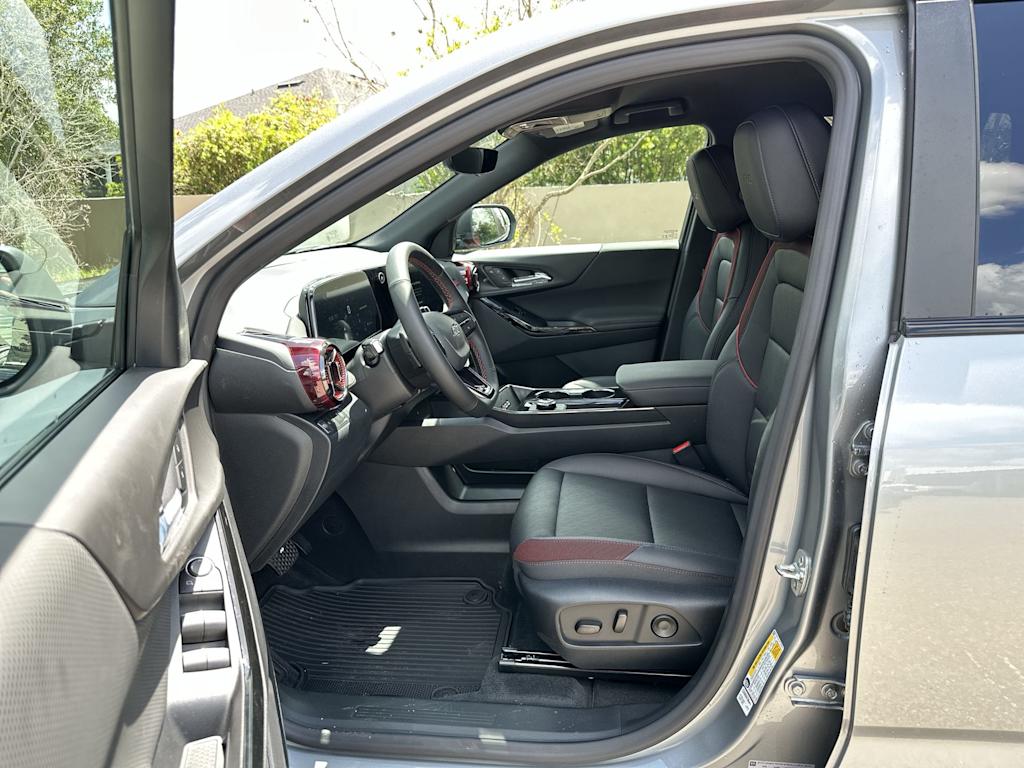 Thumbnail: 2026 Chevrolet Equinox - 10