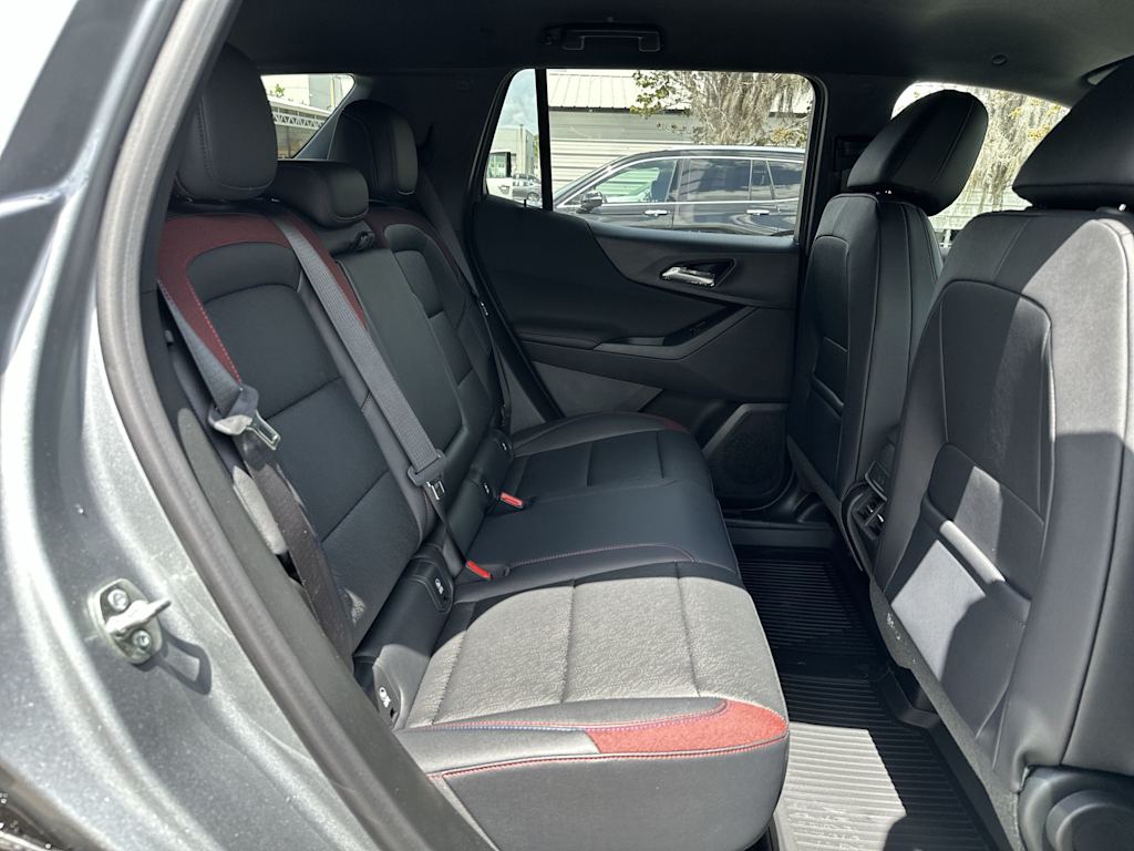 Thumbnail: 2026 Chevrolet Equinox - 24