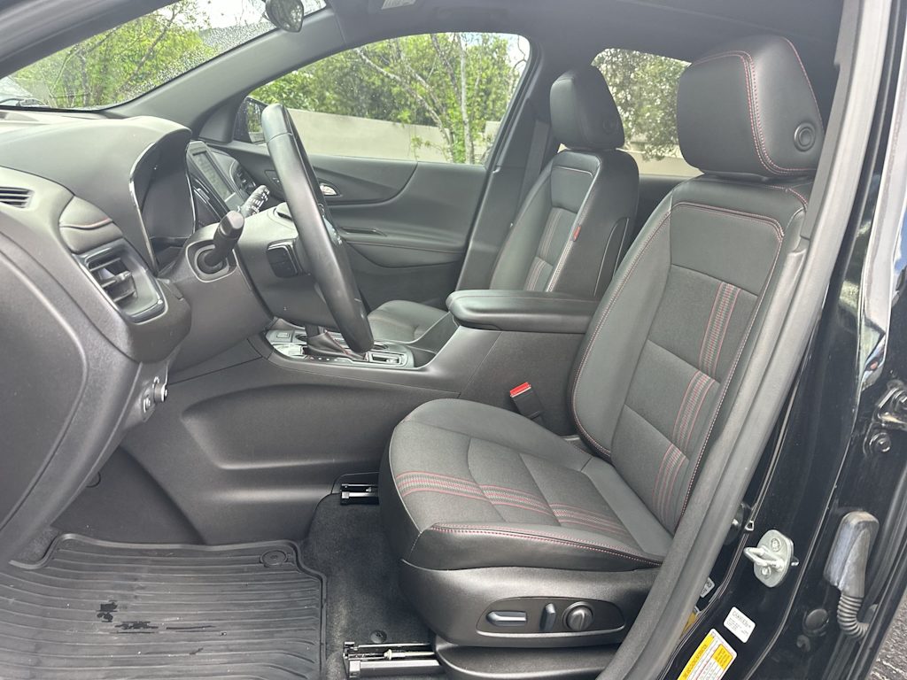 Thumbnail: 2023 Chevrolet Equinox - 12