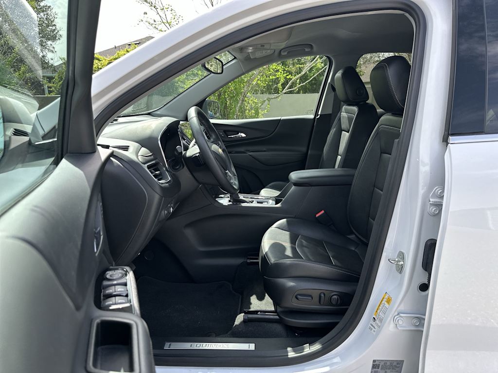 Thumbnail: 2023 Chevrolet Equinox - 10