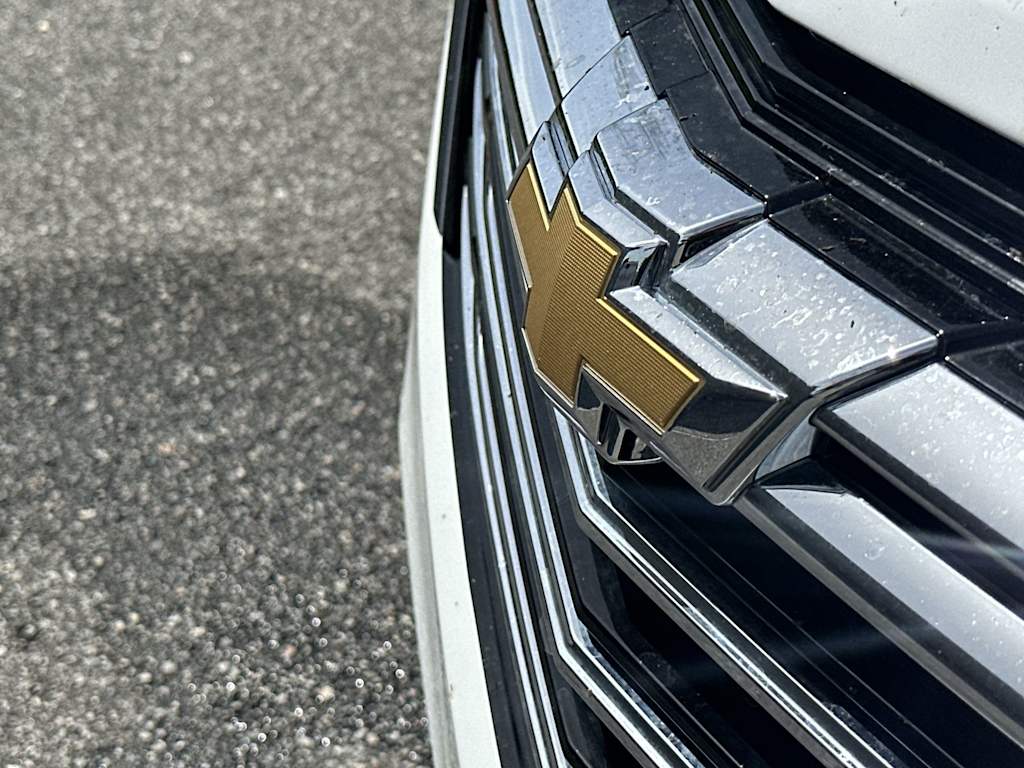 Thumbnail: 2023 Chevrolet Equinox - 6