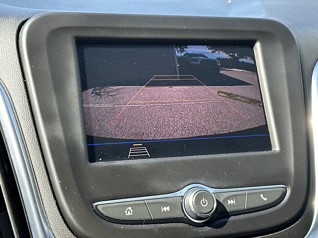 Thumbnail: 2021 Chevrolet Equinox - 14