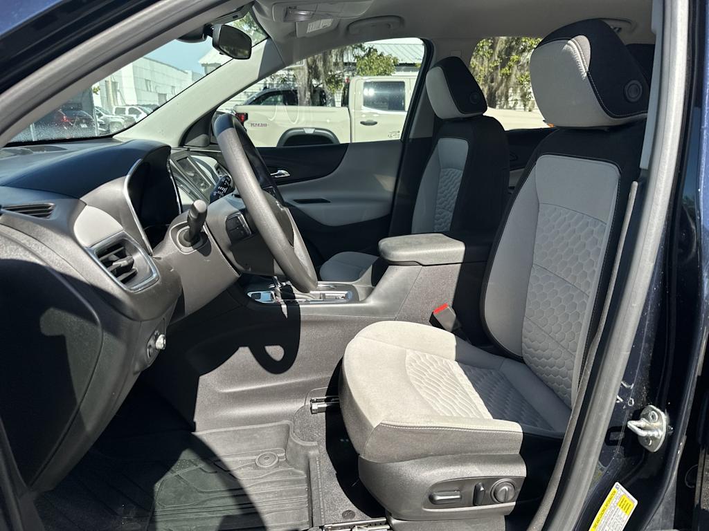 Thumbnail: 2021 Chevrolet Equinox - 12