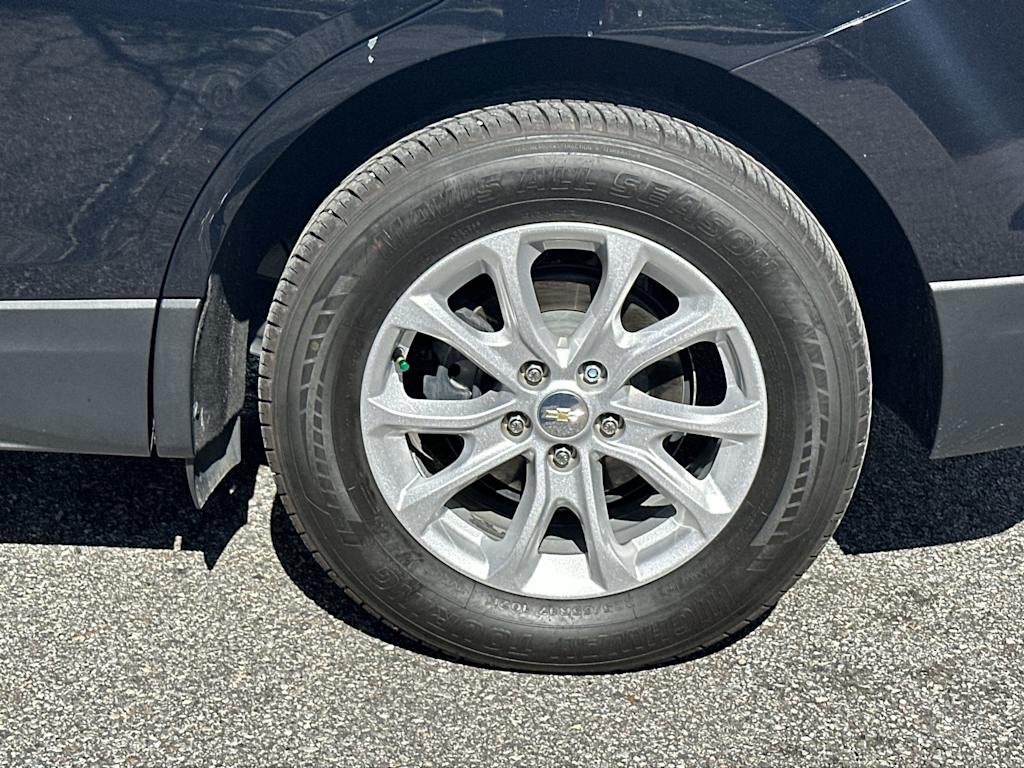 Thumbnail: 2021 Chevrolet Equinox - 8