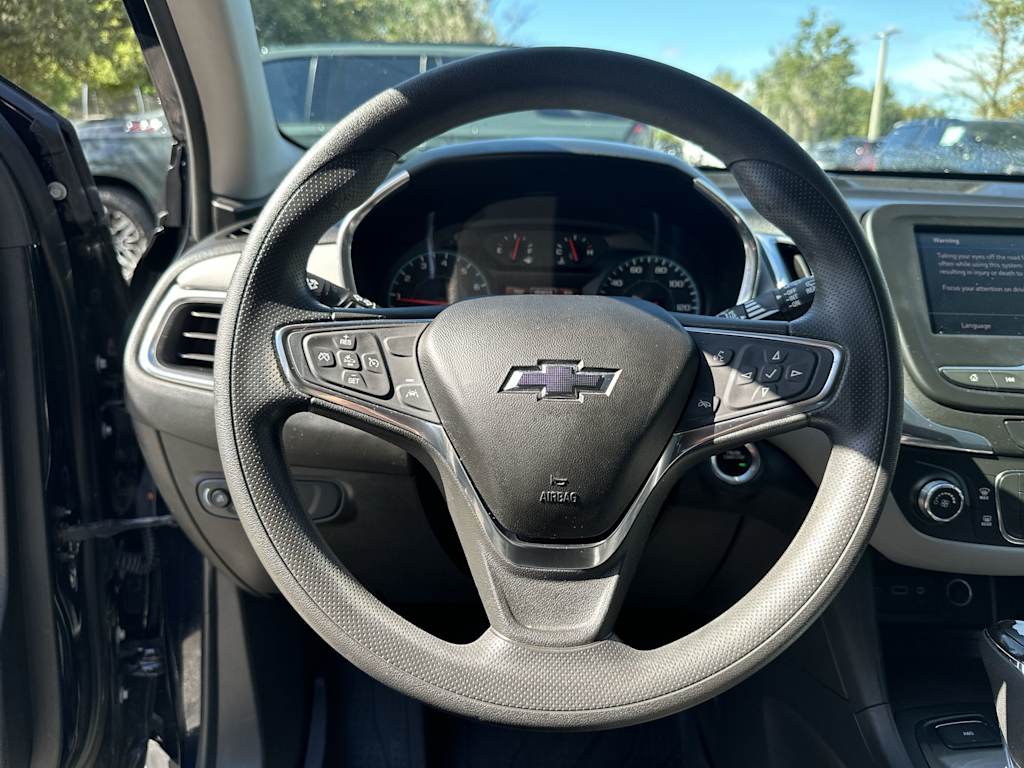 Thumbnail: 2021 Chevrolet Equinox - 10