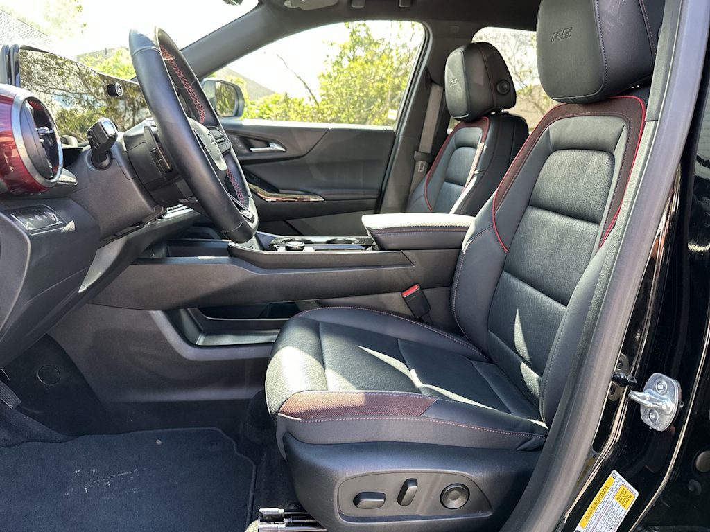 Thumbnail: 2025 Chevrolet Equinox - 11