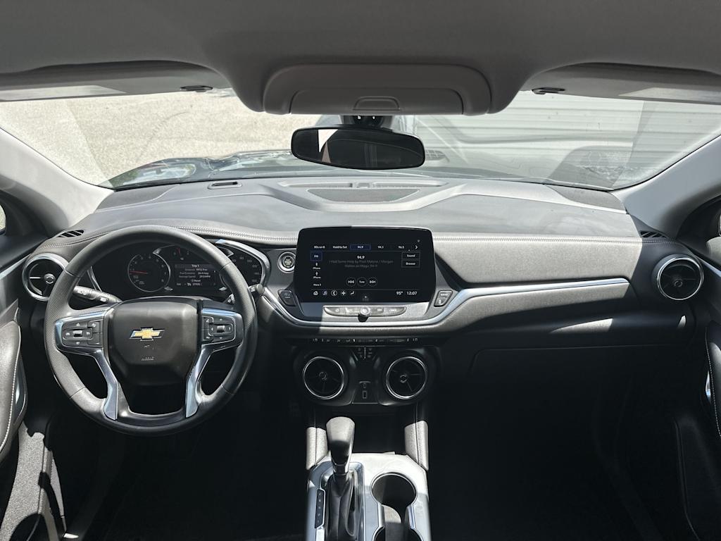 Thumbnail: 2023 Chevrolet Blazer - 2