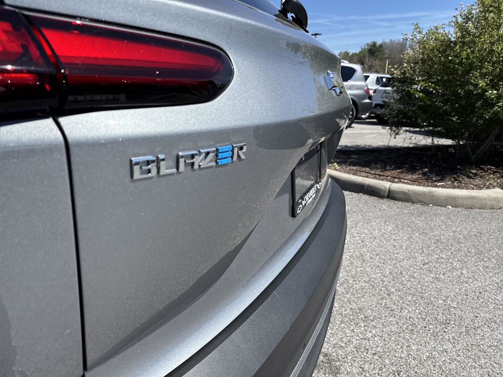 2025 Chevrolet Blazer EV LT 7
