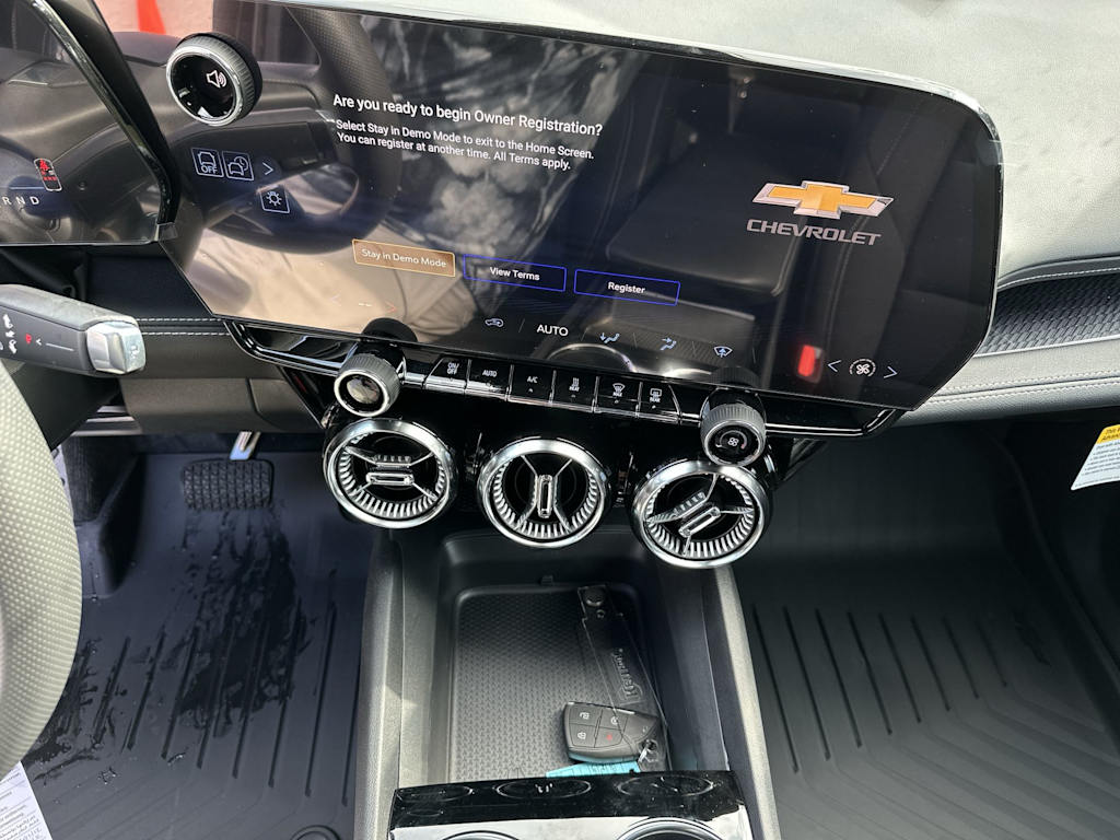 Thumbnail: 2026 Chevrolet Blazer EV - 26