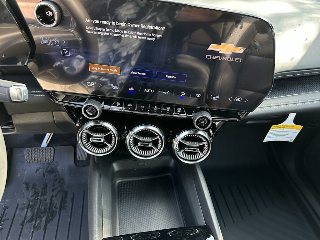 Thumbnail: 2026 Chevrolet Blazer EV - 14