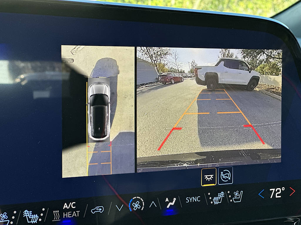 Thumbnail: 2026 Chevrolet Blazer EV - 15