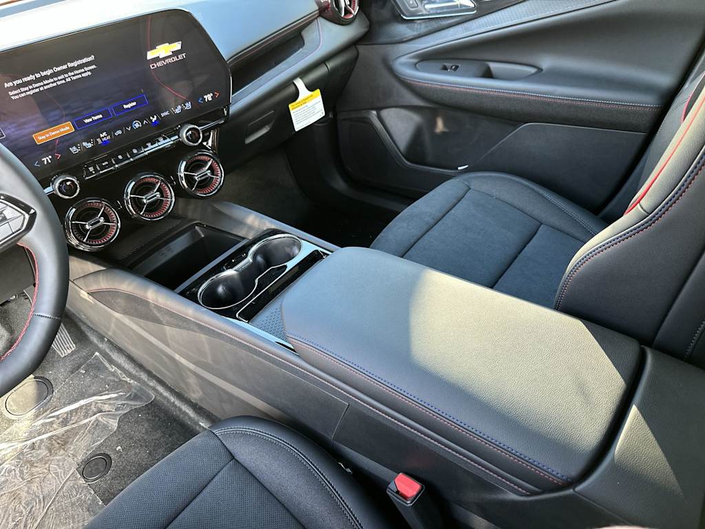 Thumbnail: 2026 Chevrolet Blazer EV - 14