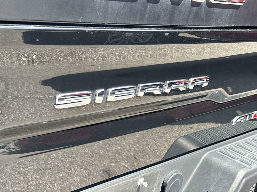 Thumbnail: 2023 GMC Sierra 1500 - 22