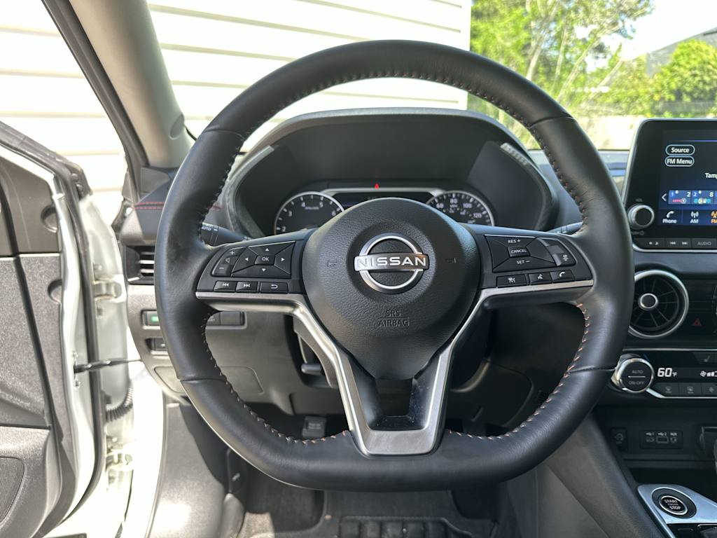 Thumbnail: 2024 Nissan Sentra - 10