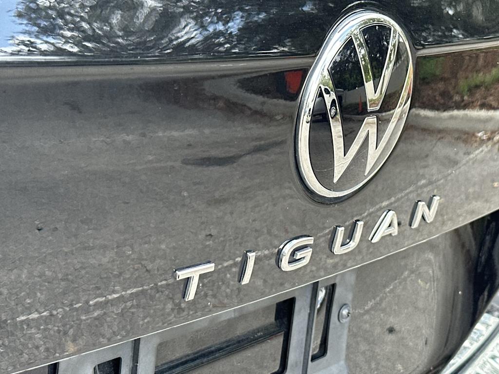 Thumbnail: 2023 Volkswagen Tiguan - 22
