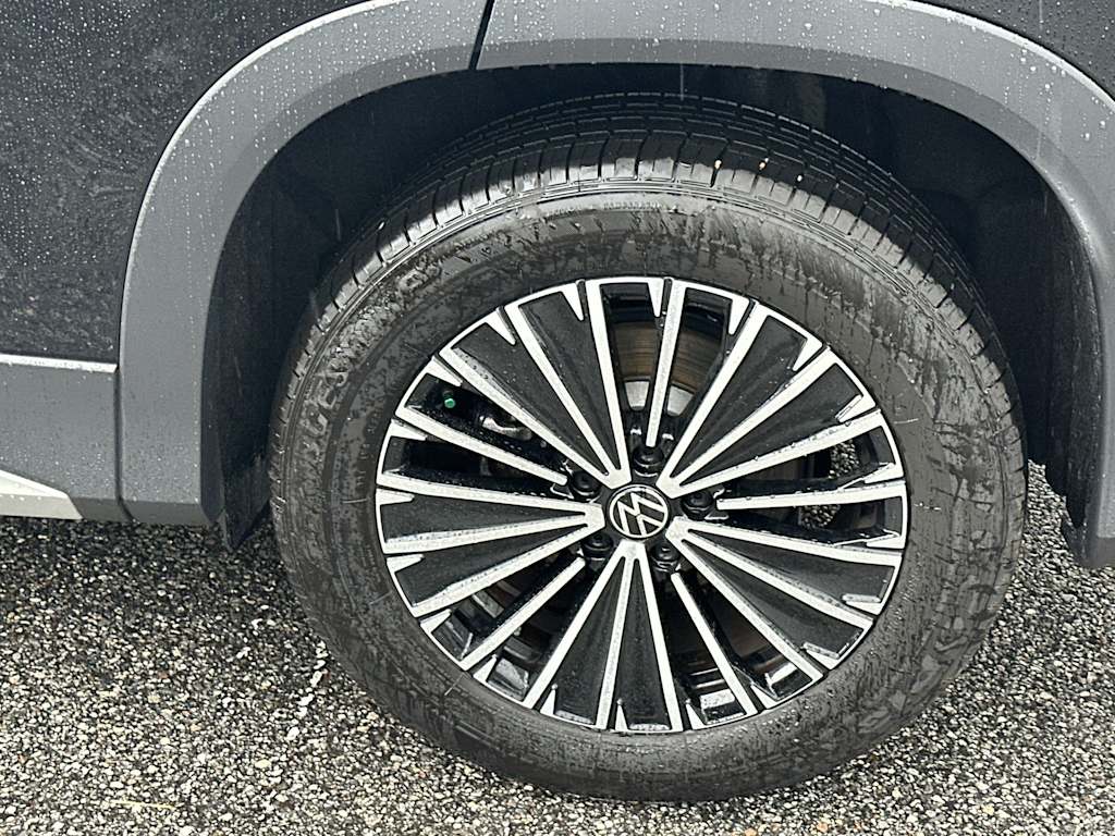 Thumbnail: 2025 Volkswagen Tiguan - 7