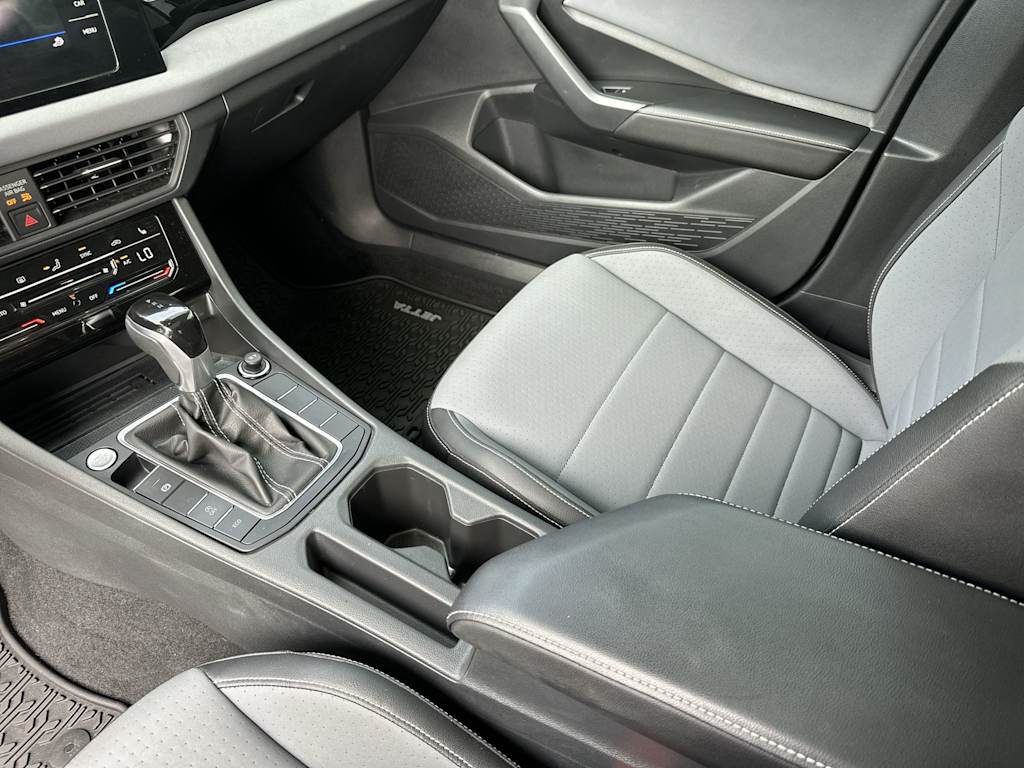 Thumbnail: 2025 Volkswagen Jetta - 26