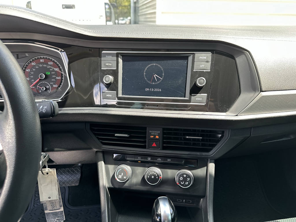 Thumbnail: 2021 Volkswagen Jetta - 13