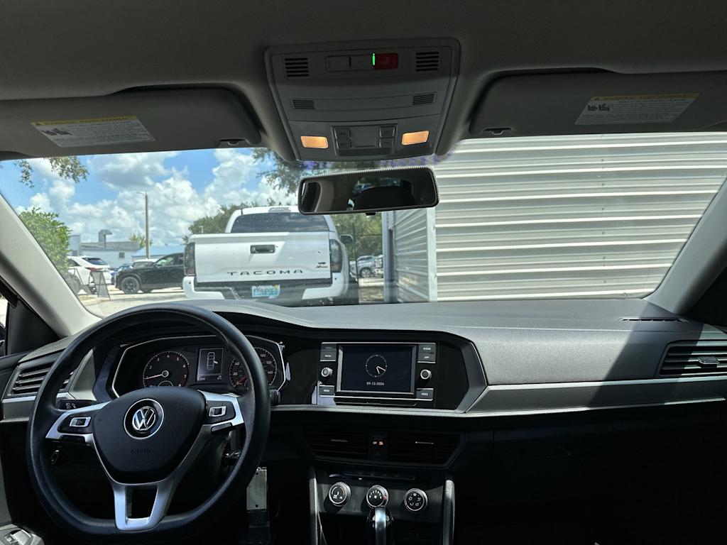 Thumbnail: 2021 Volkswagen Jetta - 2
