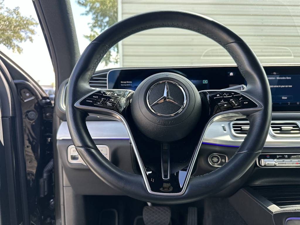 Thumbnail: 2025 Mercedes-Benz GLE - 10