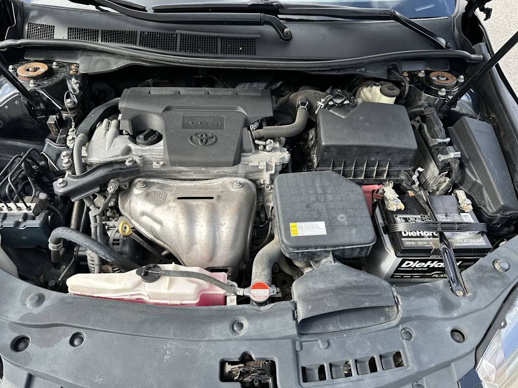 Thumbnail: 2016 Toyota Camry - 9