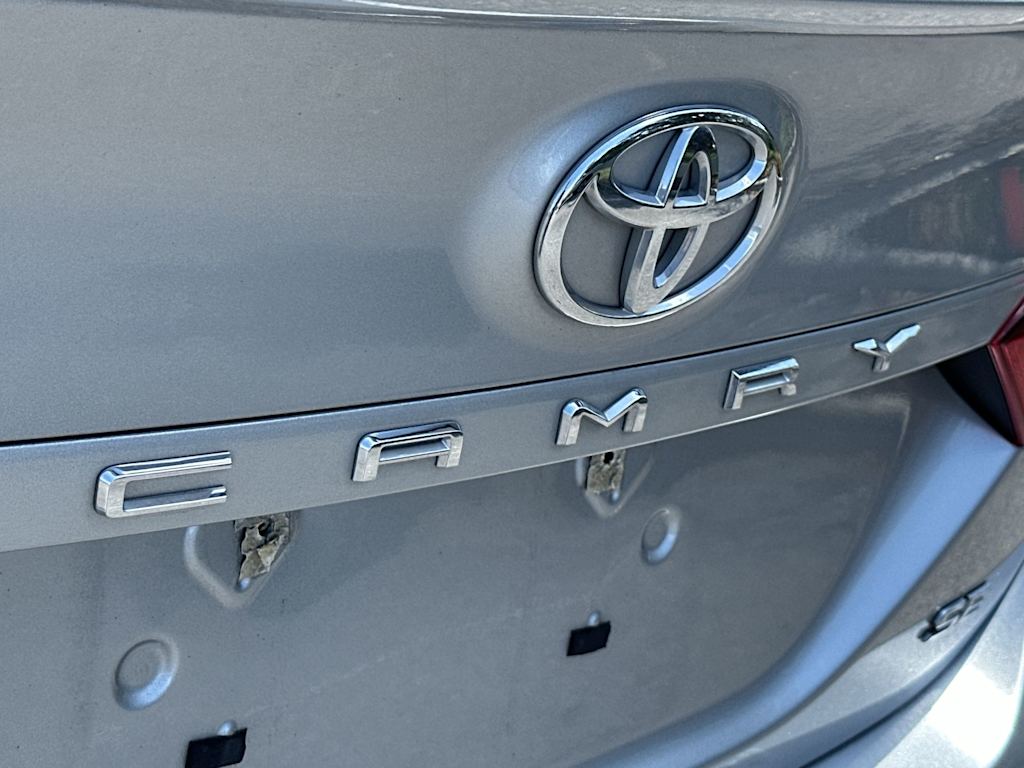 Thumbnail: 2021 Toyota Camry - 23