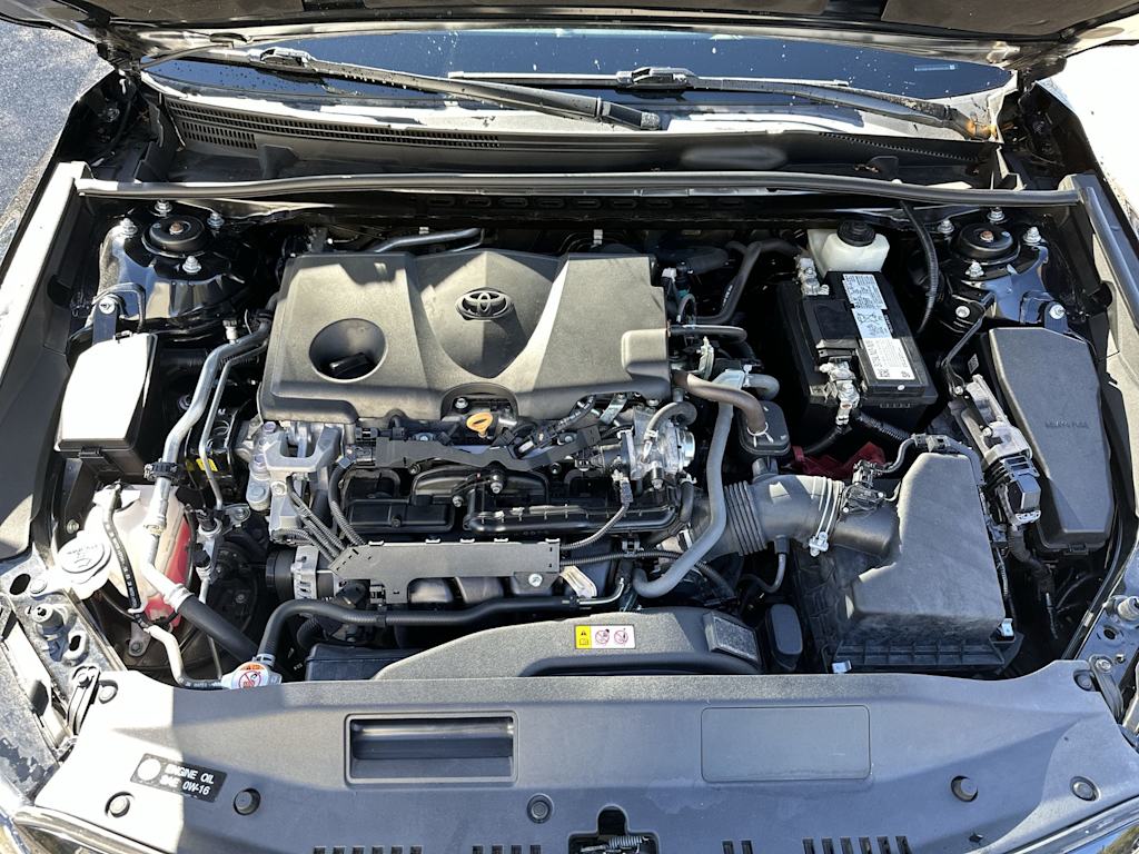 Thumbnail: 2021 Toyota Camry - 9