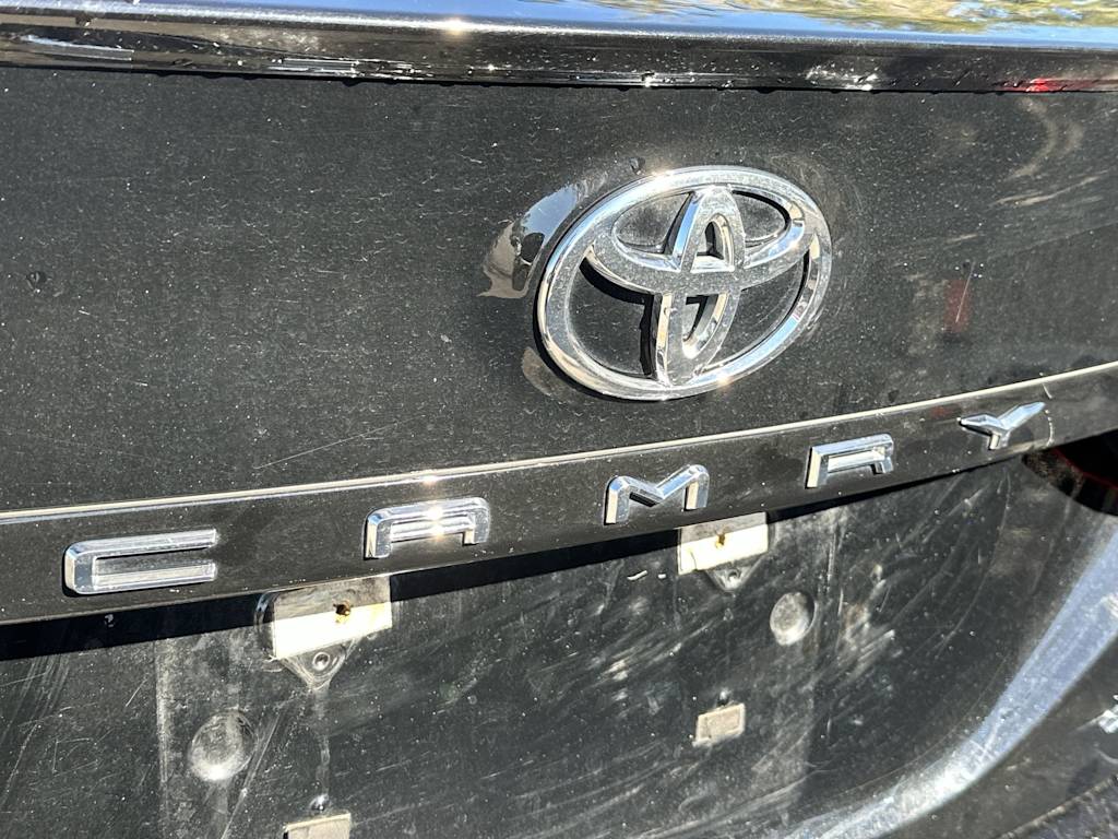 Thumbnail: 2021 Toyota Camry - 24