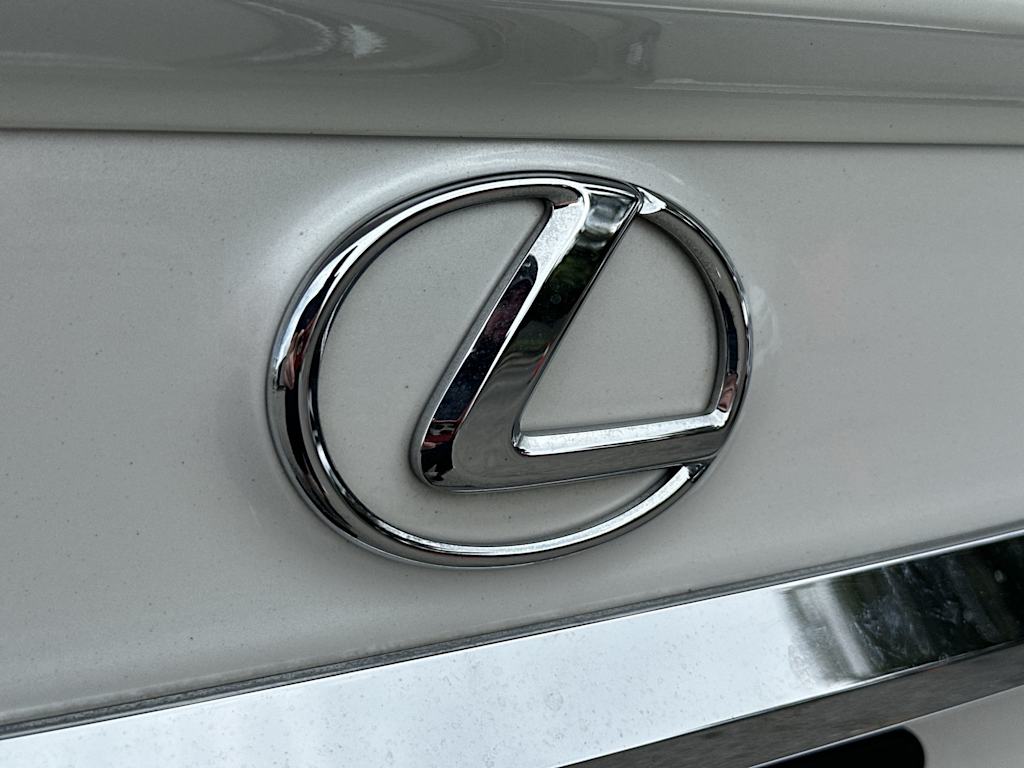 Thumbnail: 2018 Lexus ES - 7